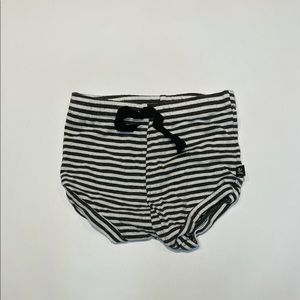 Jax & Lennon 12-18m stripe shorts